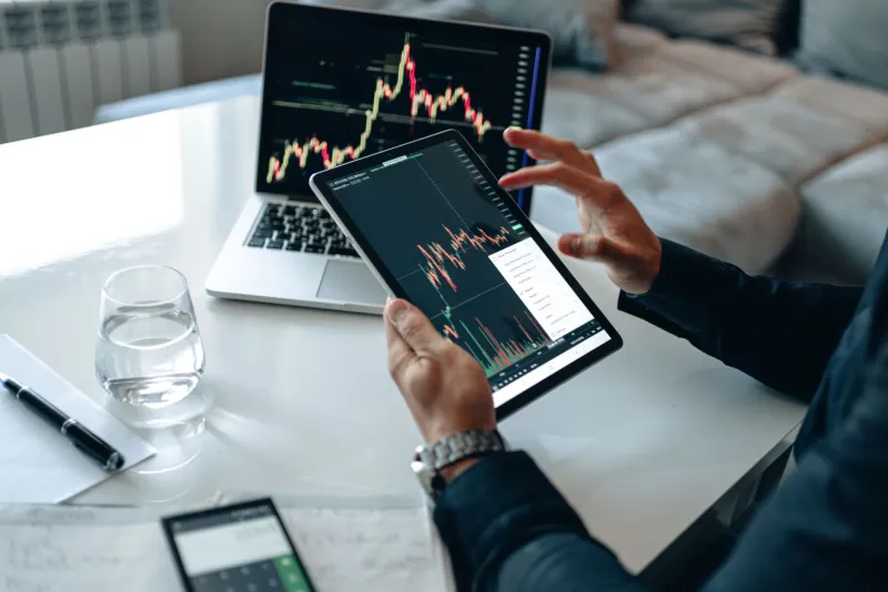 Rich on Paper, Broke in Practice: The Liquidity Illusion That Traps Web3 Founders After a Successful Raise